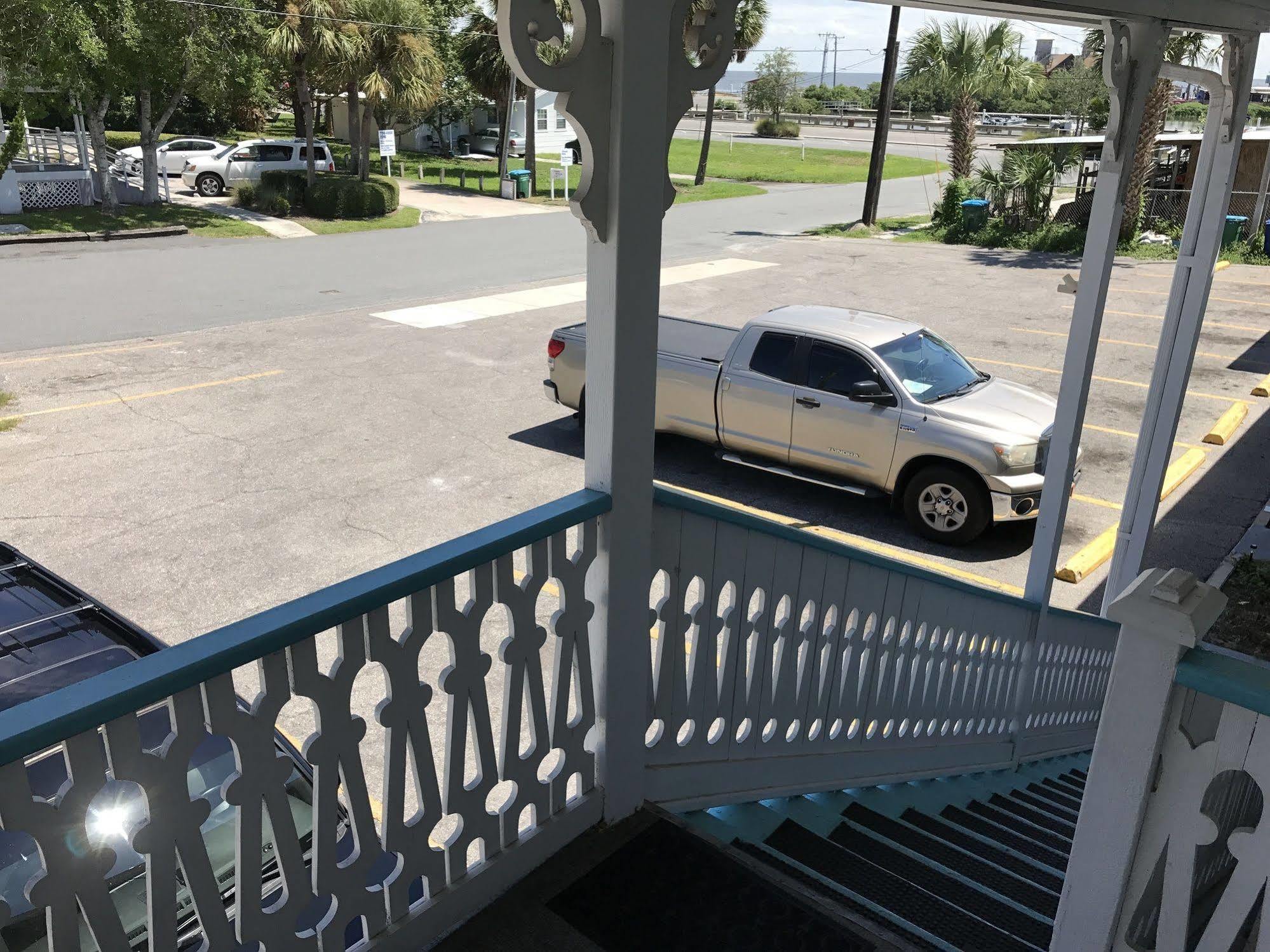 Cedar Inn Cedar Key Dış mekan fotoğraf